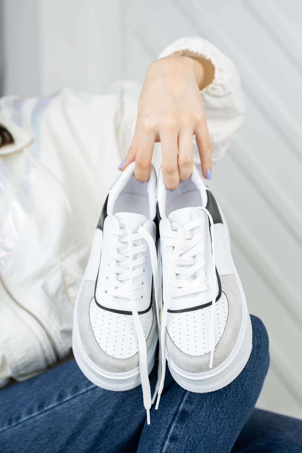 Kadın Rascon Kalın Taban Bağcıklı Siyah Beyaz  Spor Ayakkabı