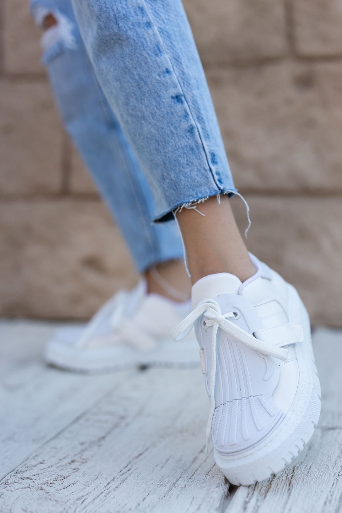 Kadın Dimore Düz Beyaz Kalın Taban  Spor Ayakkabı - Beyaz