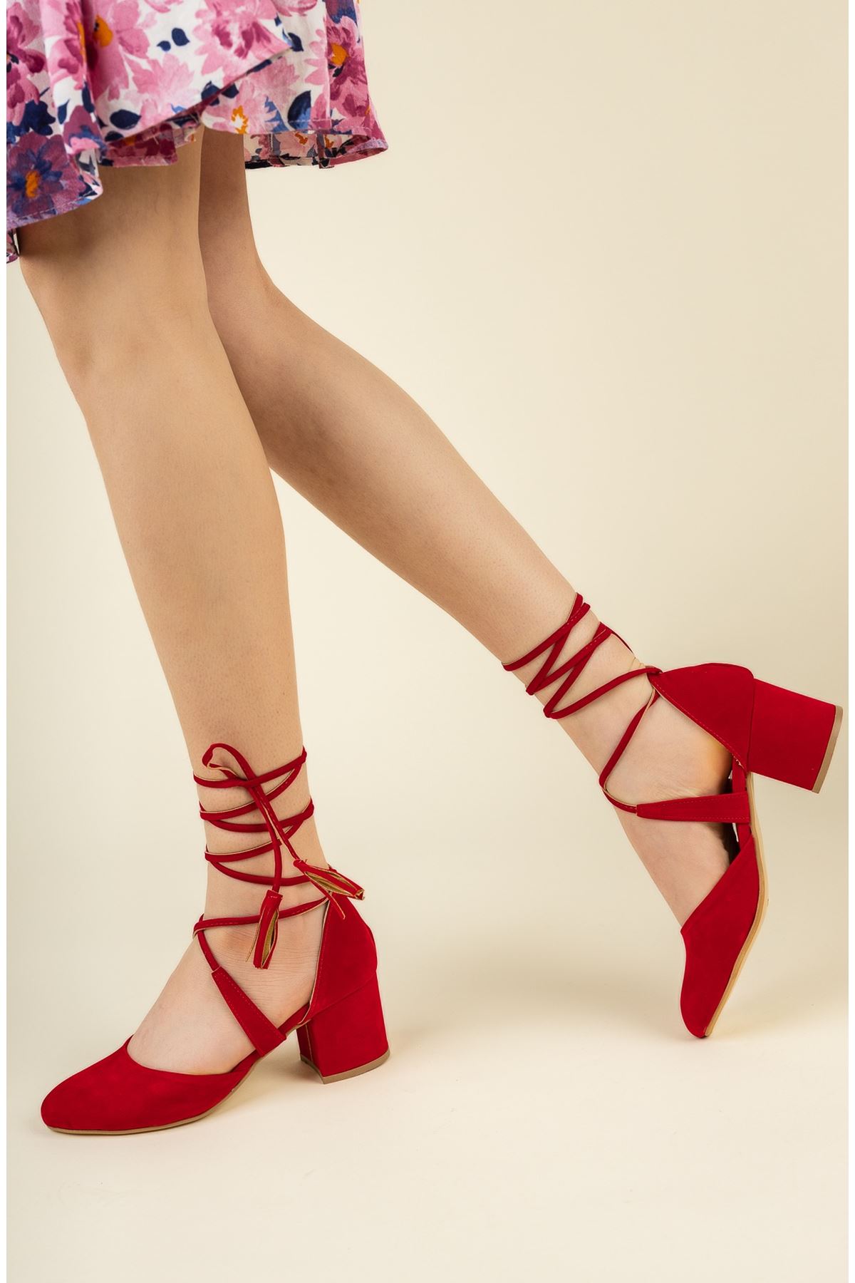 Kadın Vadde Kısa Topuklu Kırmızı Süet Ayakkabı - Kırmızı