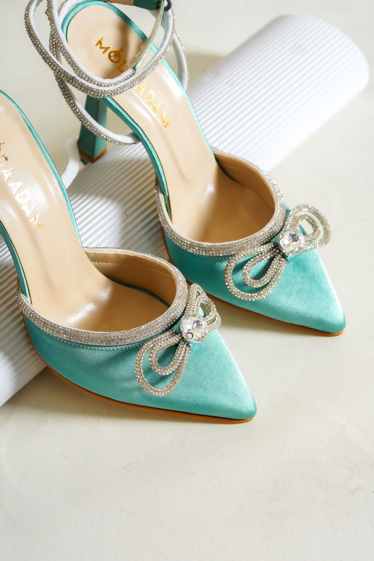 Kadın Arkatya Taşlı Topuklu Ayakkabı - Yeşil