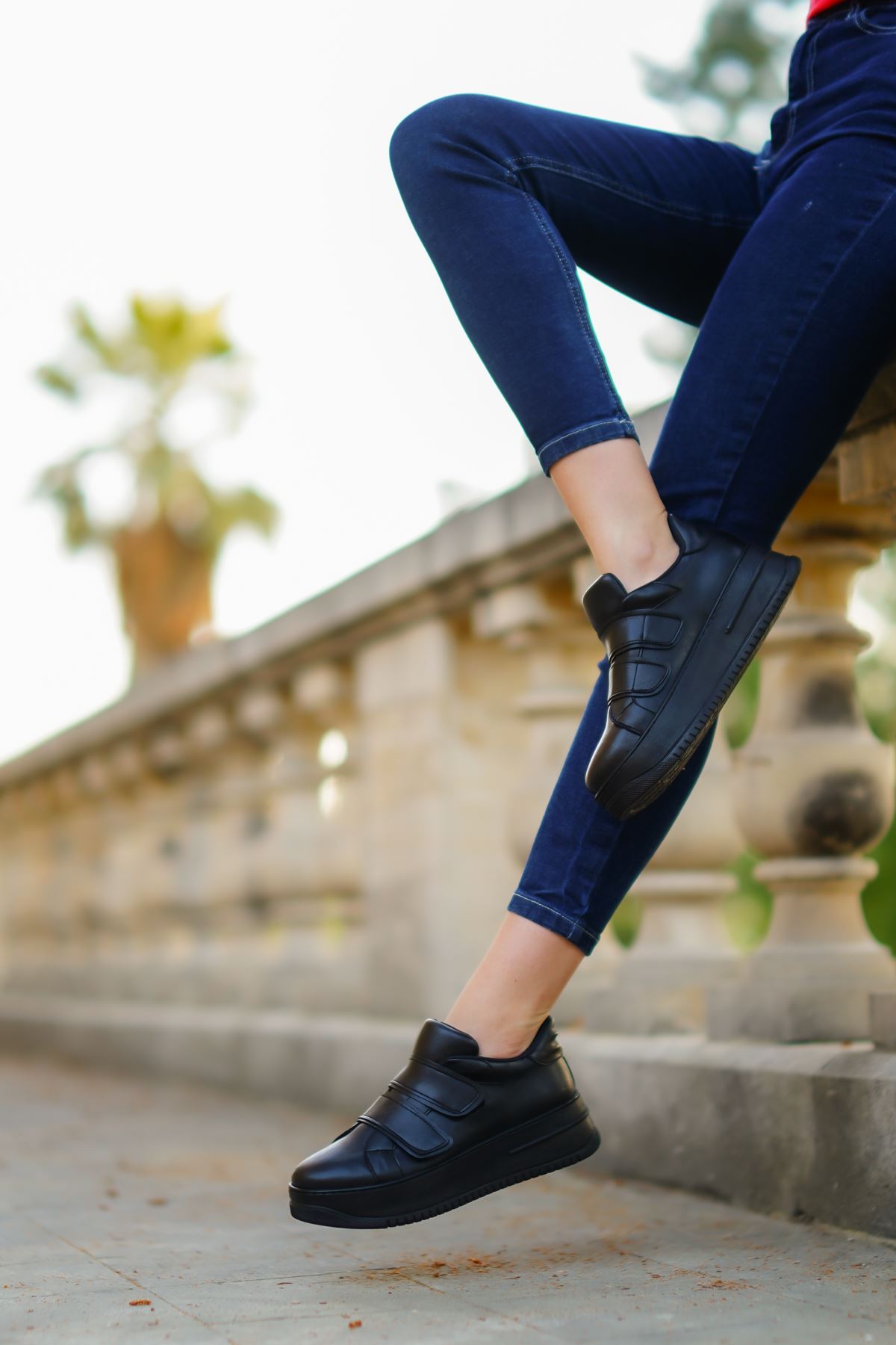 Kadın Odessa Cırtlı Spor Ayakkabı - siyah-deri