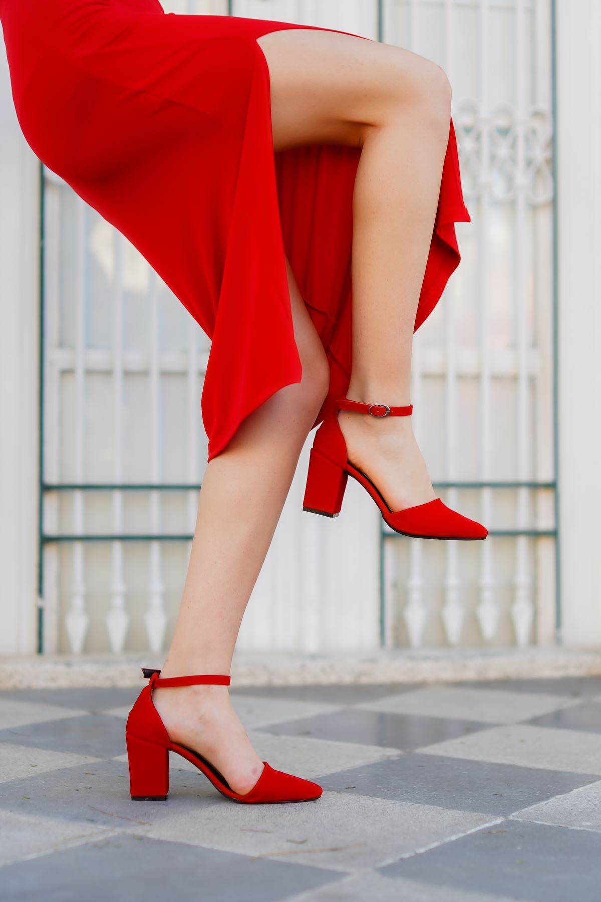 Kadın Celar Kırmızı Süet Topuklu Ayakkabı - Kırmızı