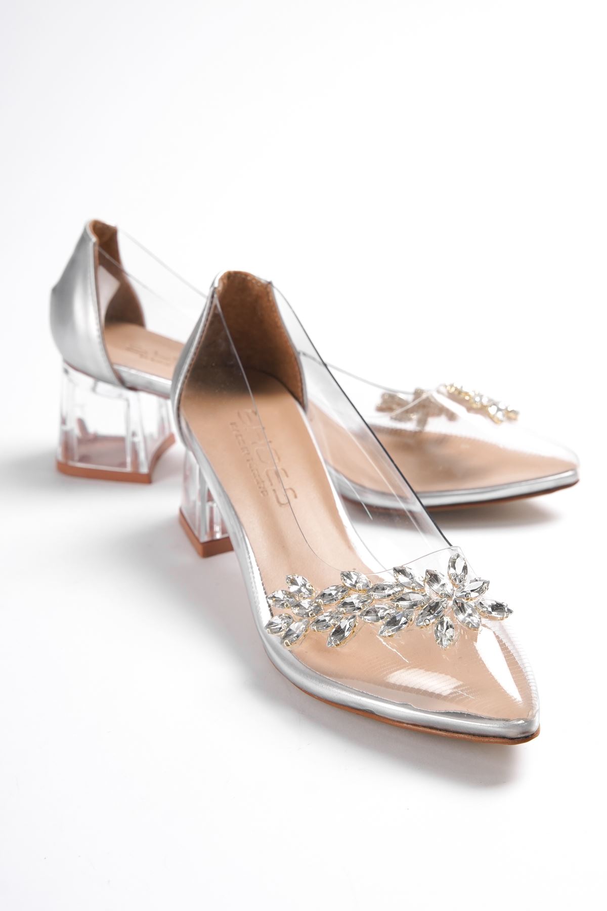 Kadın Sindi Taşlı Şeffaf Topuklu Ayakkabı - Gümüş