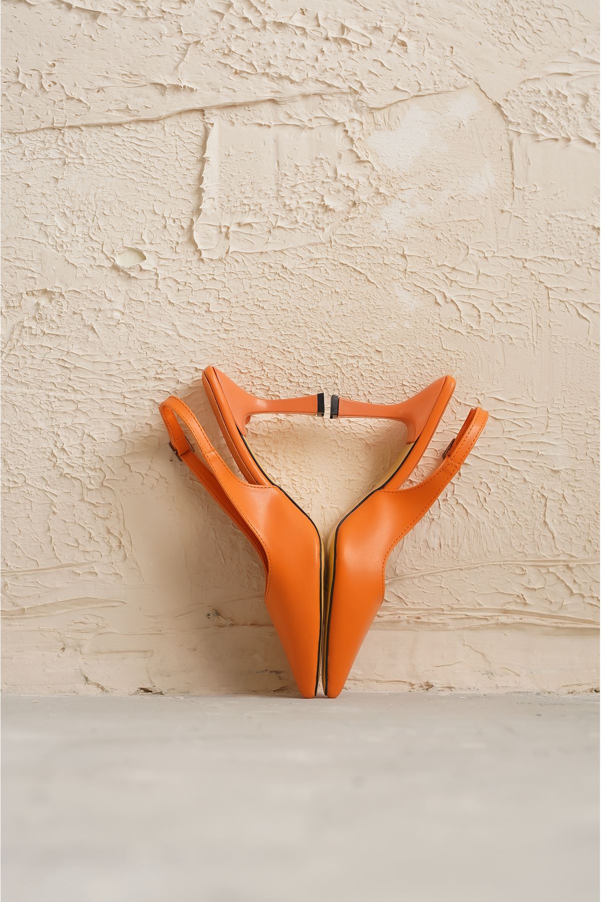 Kadın Pedro Arka Köşeli Topuklu Ayakkabı - Turuncu