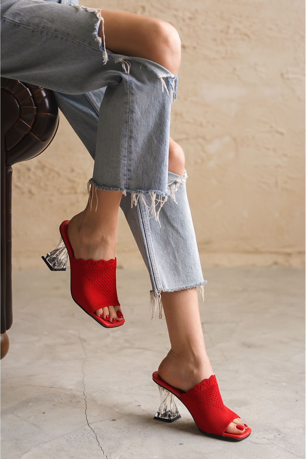 Kadın Morget Şeffaf Topuklu Triko Terlik - Kırmızı