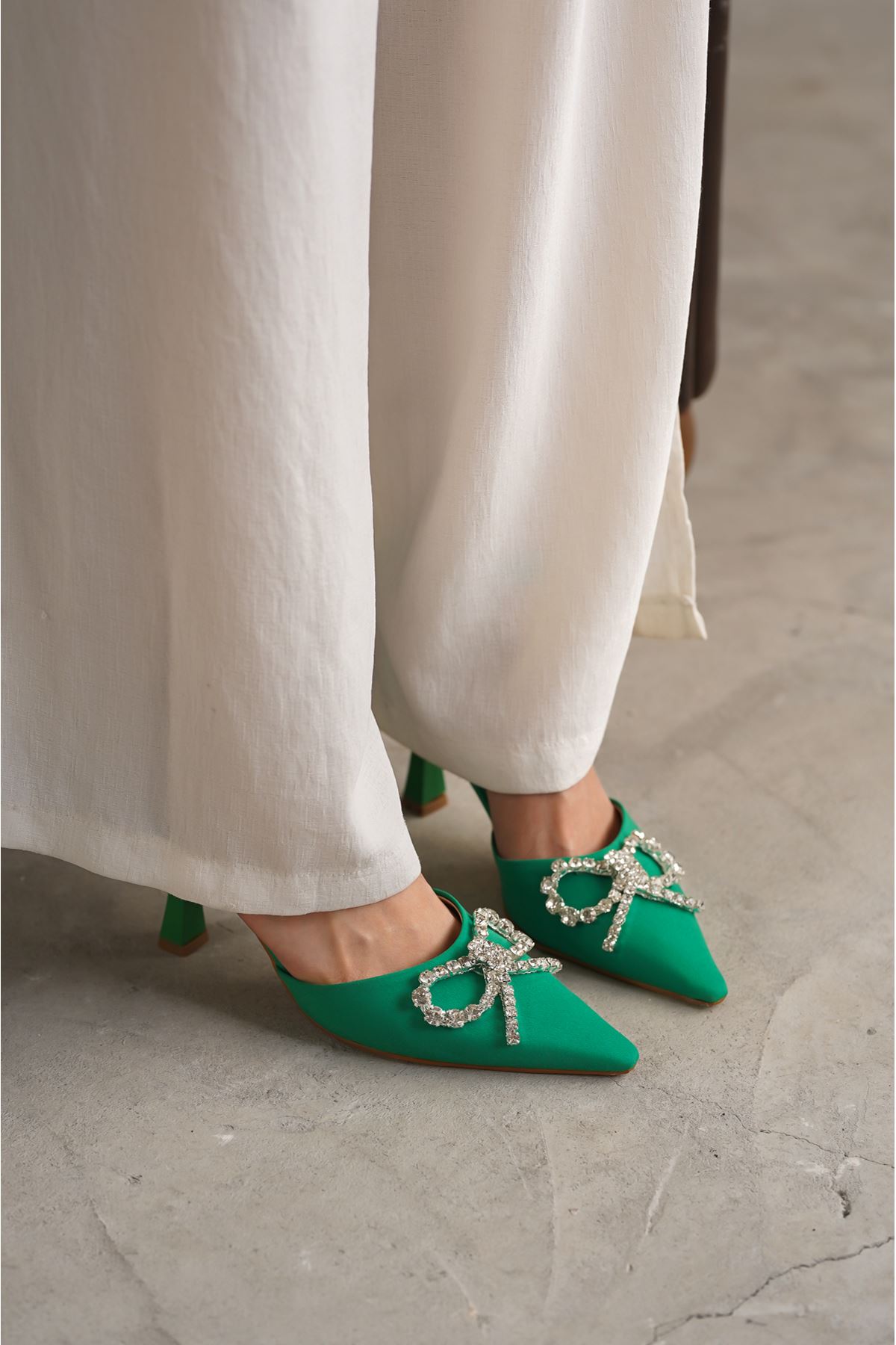 Kadın Alessi Taşlı Topuklu Ayakkabı - Mat-Yeşil
