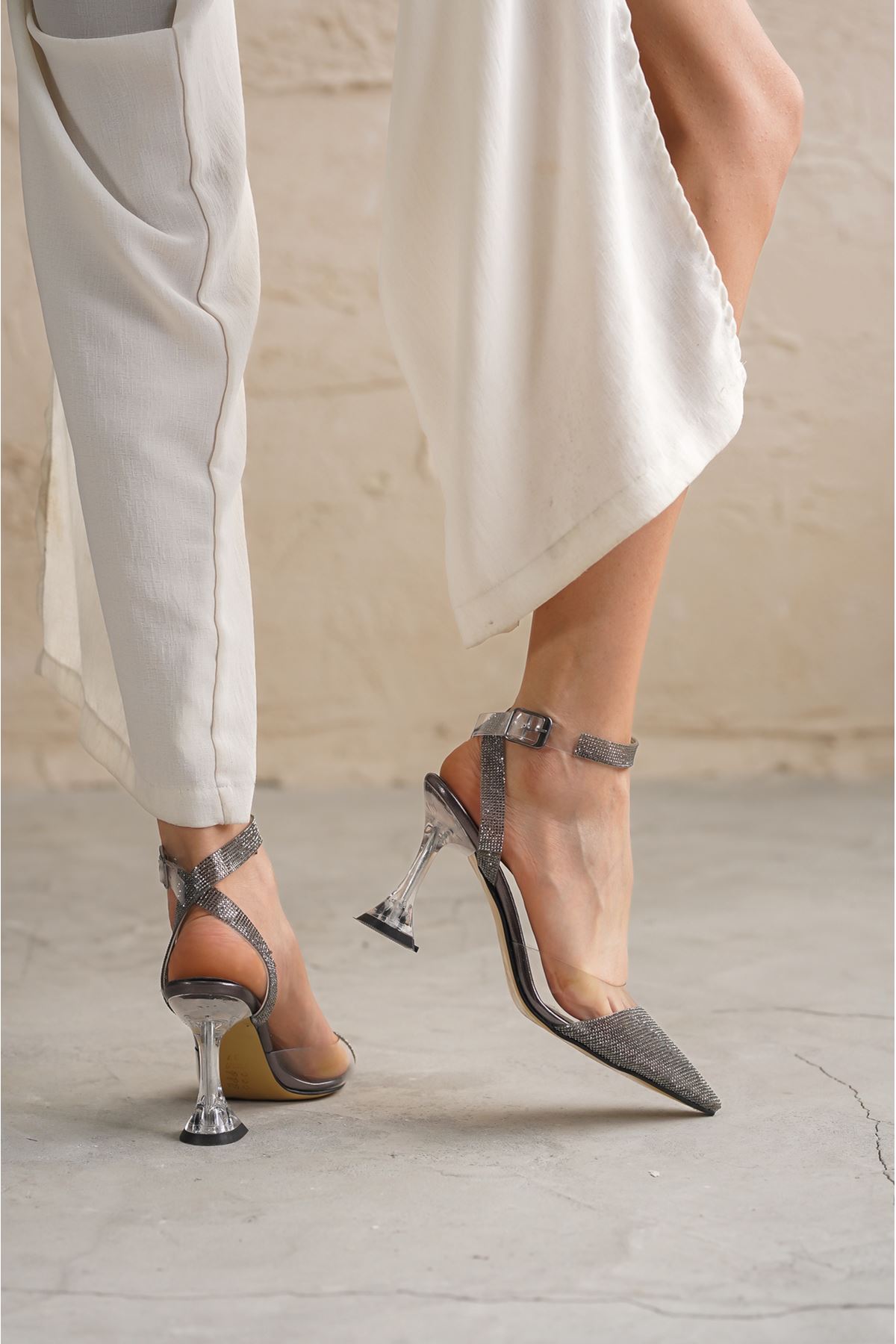 Kadın Mabel Taşlı Şeffaf Topuklu Ayakkabı - Platin