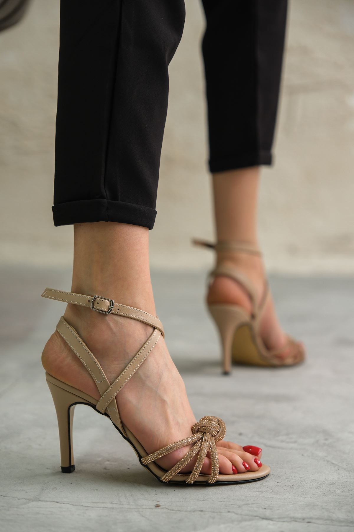 Kadın Virgin Taşlı Topuklu Ayakkabı - Nude