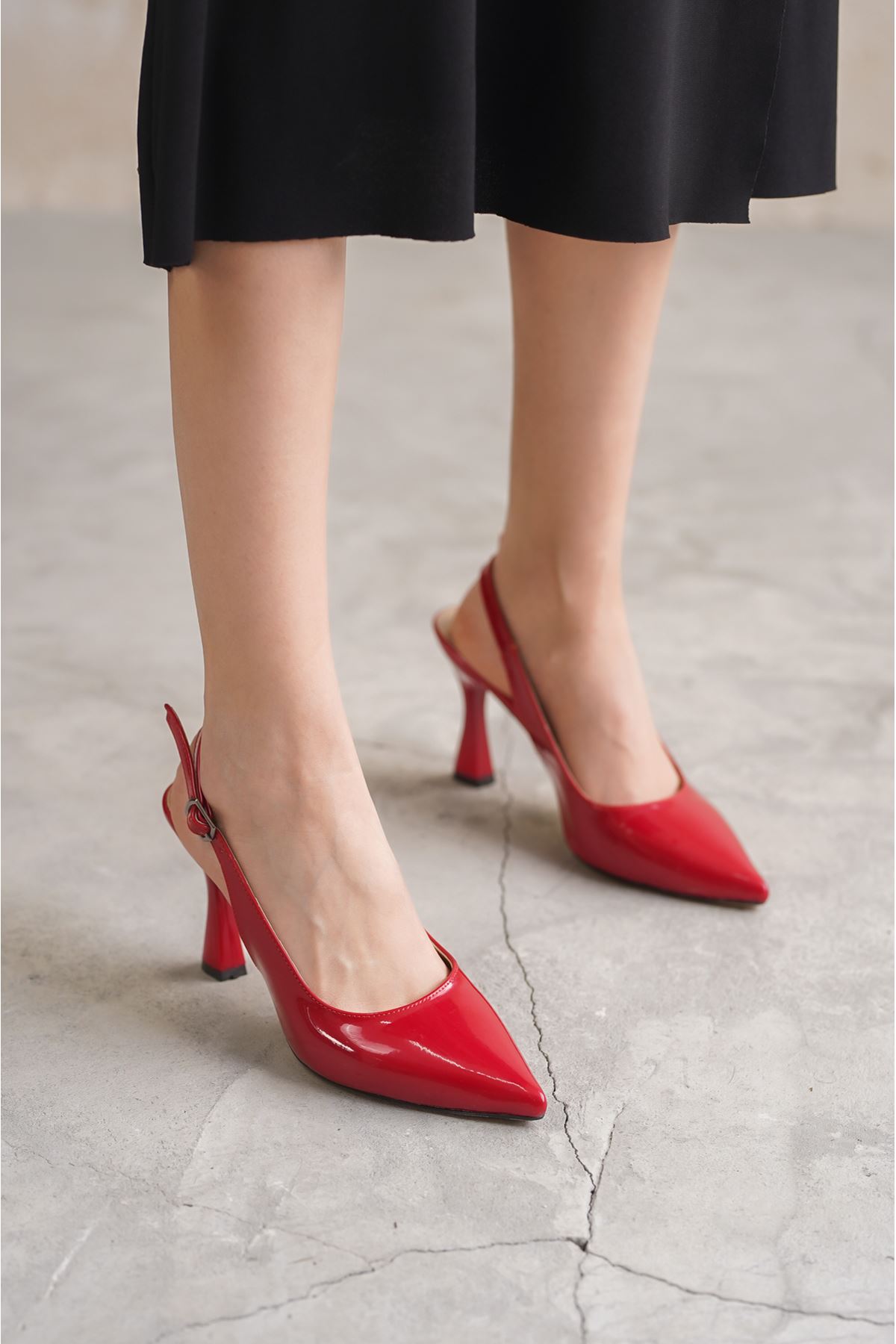 Kadın Paula İnce Topuklu Ayakkabı - Kırmızı-Rugan