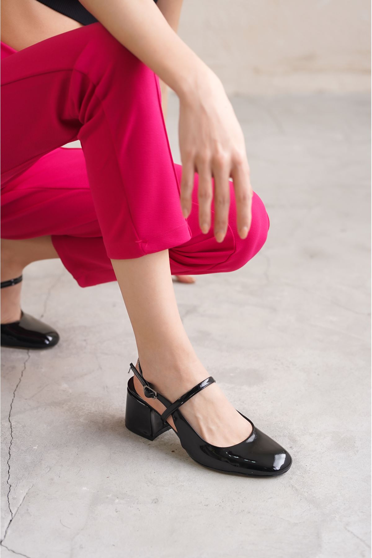 Kadın Gale Kısa Topuklu Ayakkabı - siyah-rugan