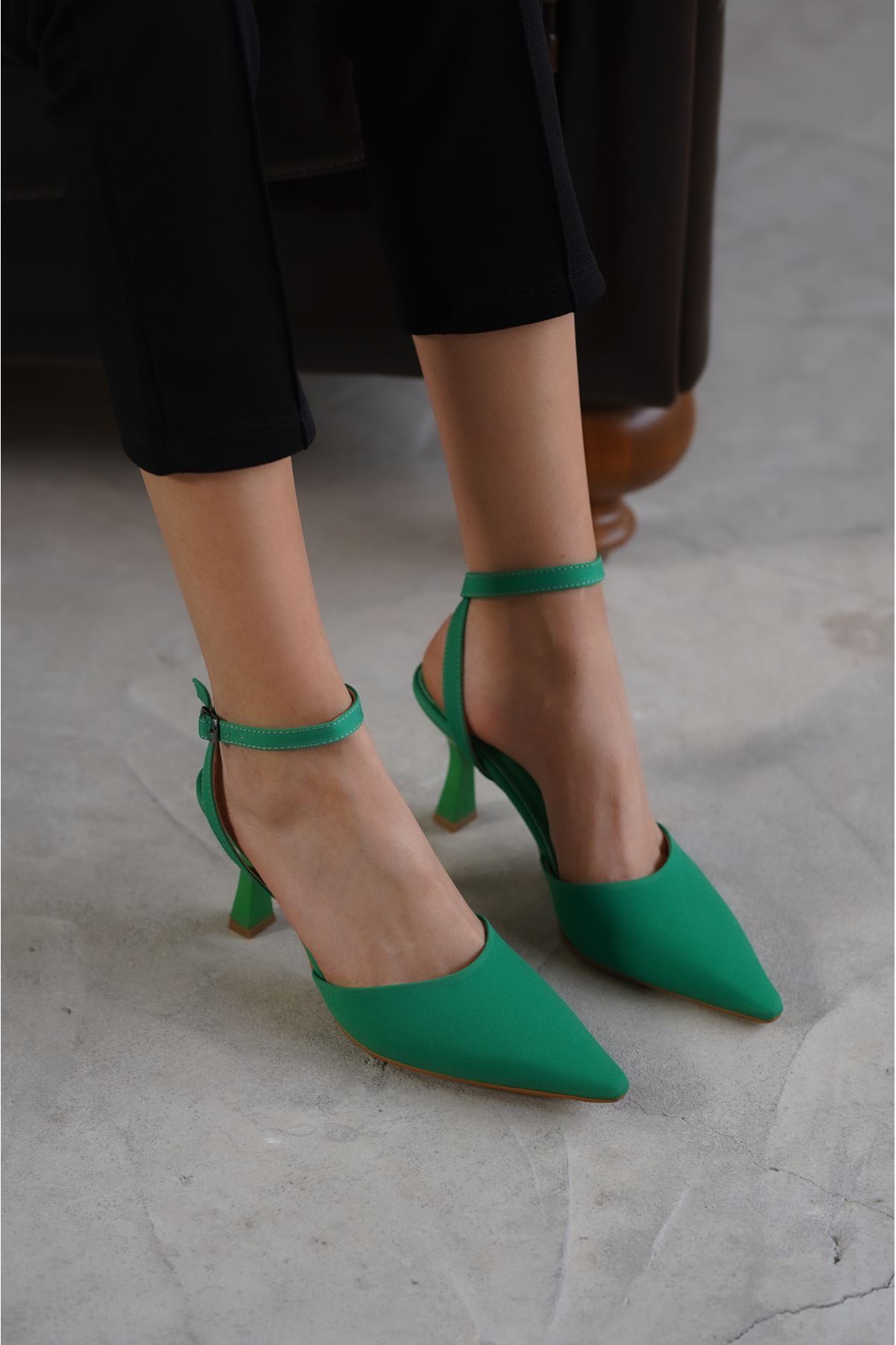Kadın Ziona Topuklu Ayakkabı - Mat-Yeşil