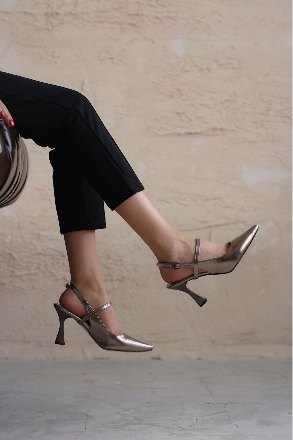 Kadın Kelly İnce Topuklu  Ayakkabı - Platin