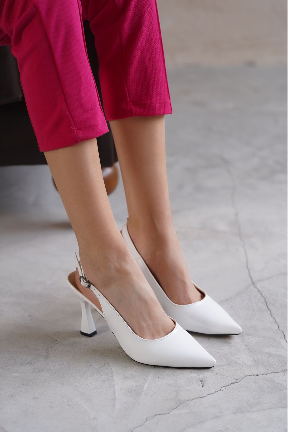 Kadın Paula İnce Topuklu Ayakkabı - Beyaz-Rugan