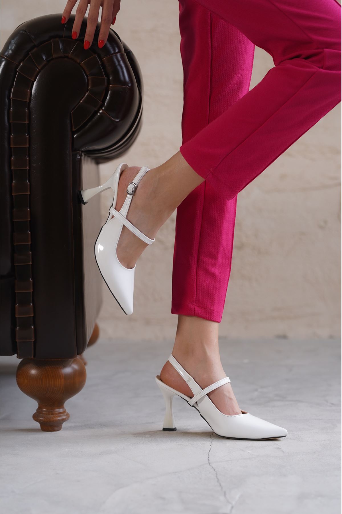 Kadın Kelly İnce Topuklu  Ayakkabı - Beyaz-Rugan