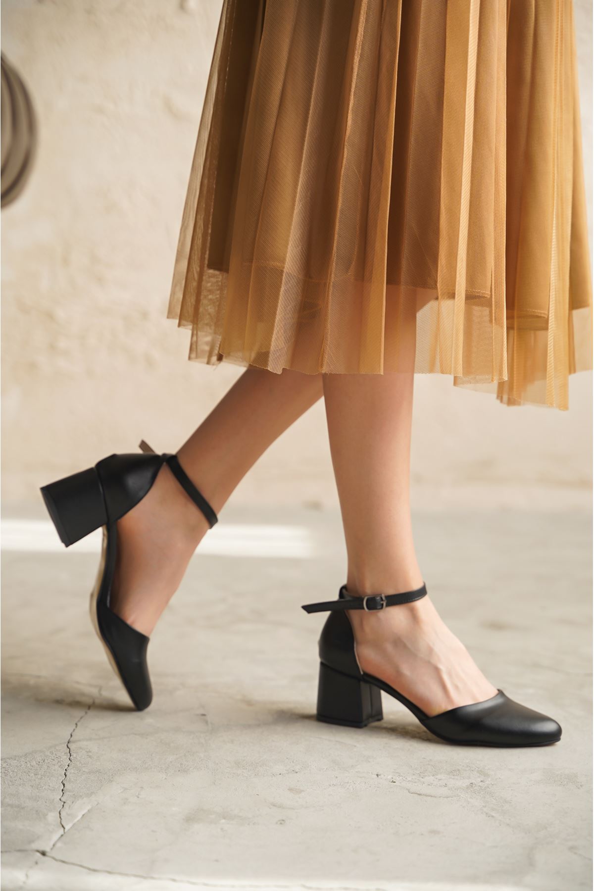 Kadın Lavinia Topuklu Ayakkabı - siyah-deri