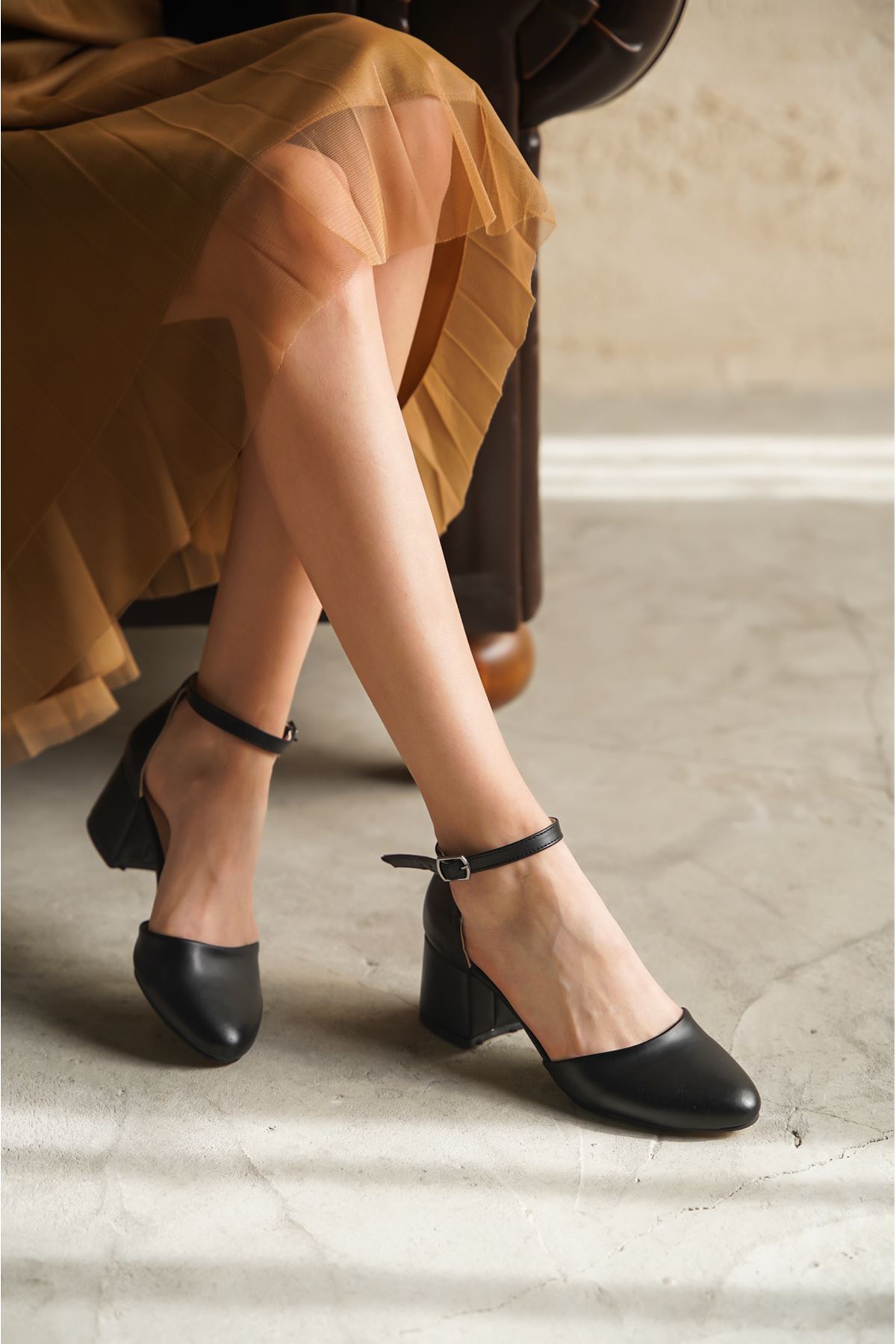 Kadın Lavinia Topuklu Ayakkabı - siyah-deri