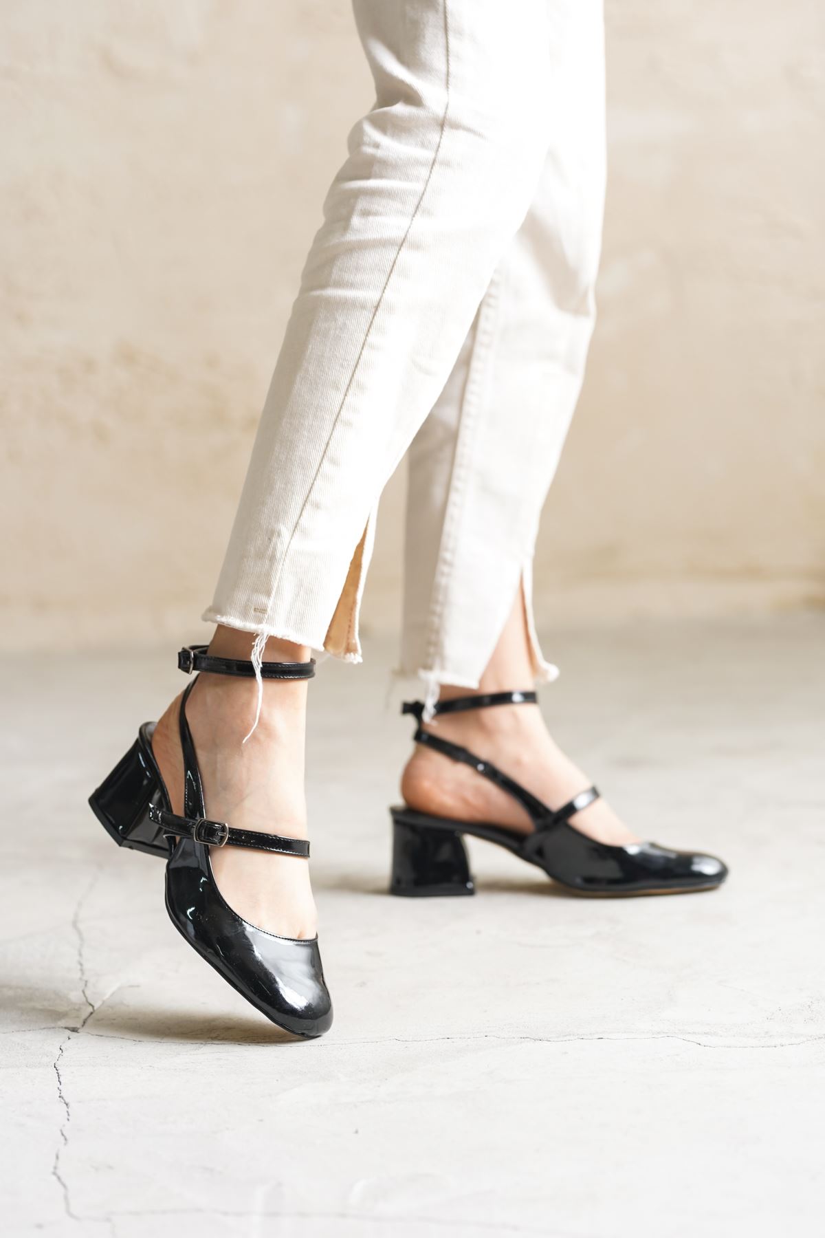 Kadın Nora Kısa Topuklu Ayakkabı - siyah-rugan