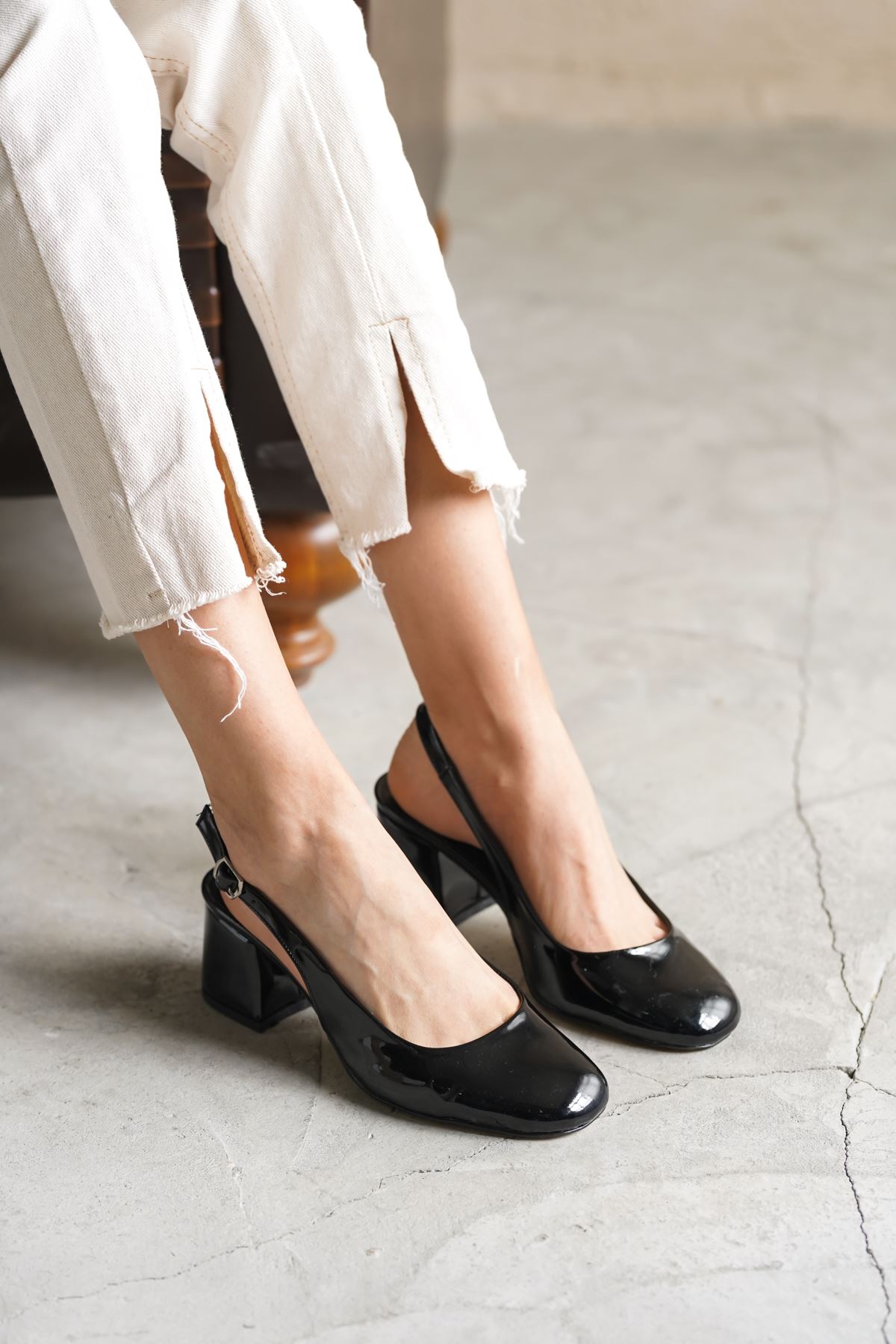 Kadın Jarvis Kısa Topuklu Ayakkabı - siyah-rugan