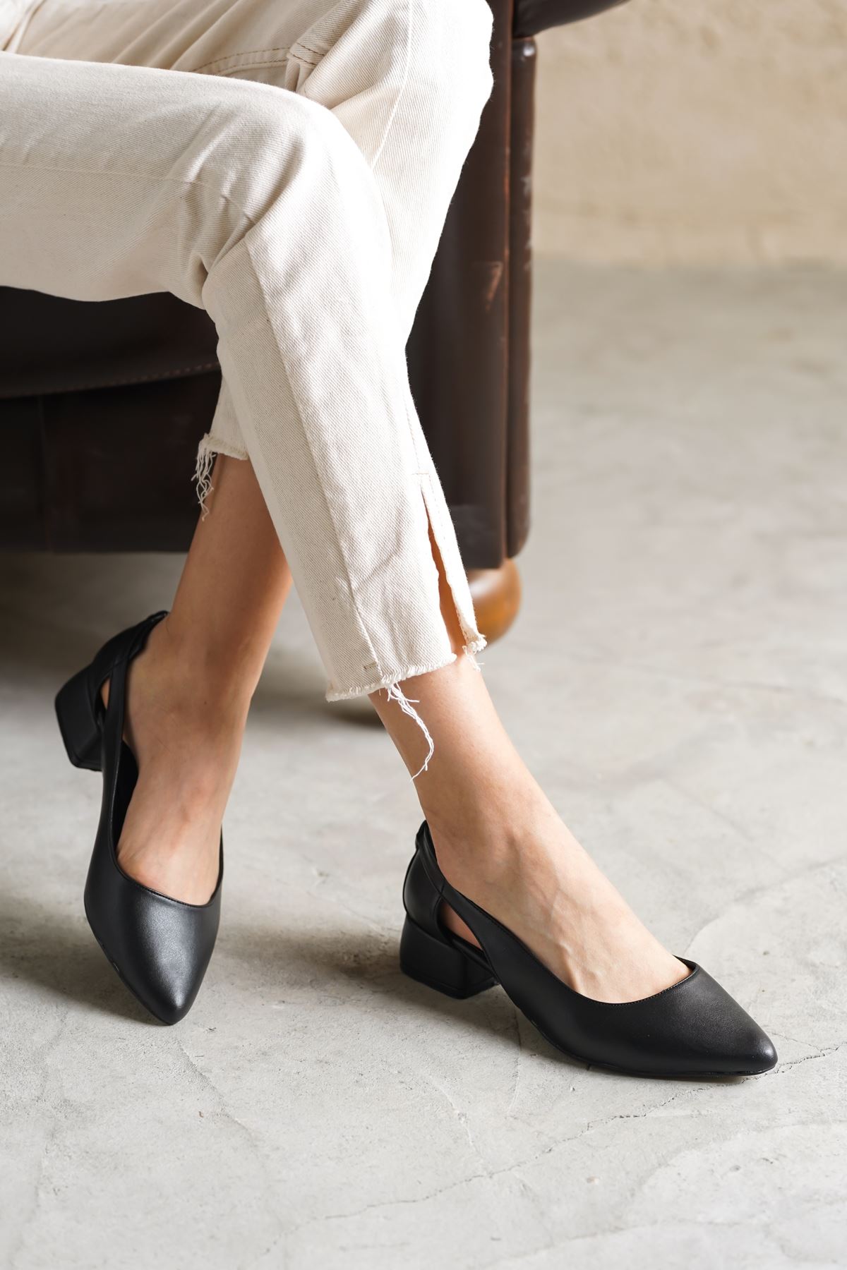 Kadın Zesa Kısa Topuklu Ayakkabı - siyah-deri