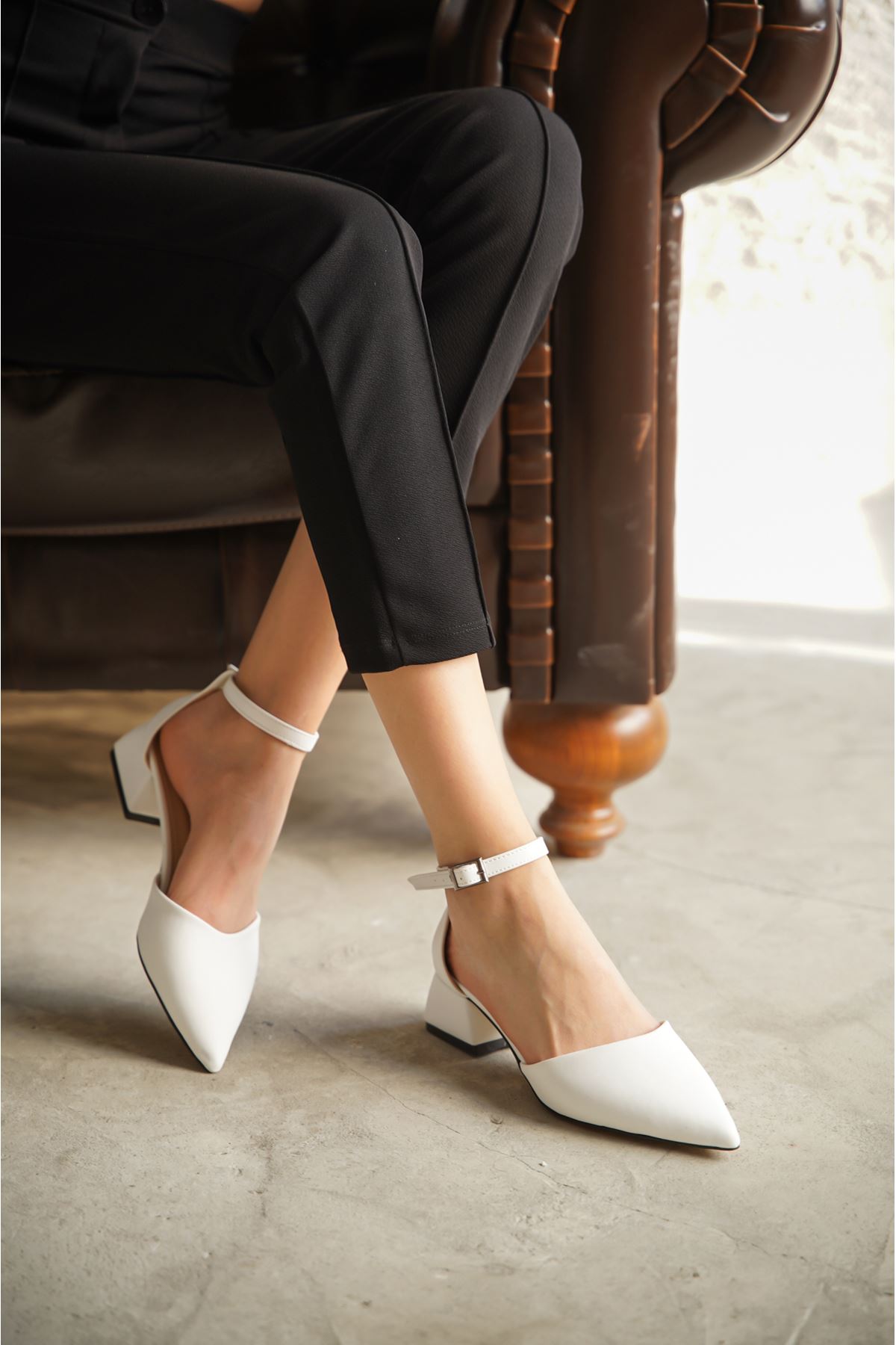 Kadın Harper Kısa Topuklu Ayakkabı - Beyaz