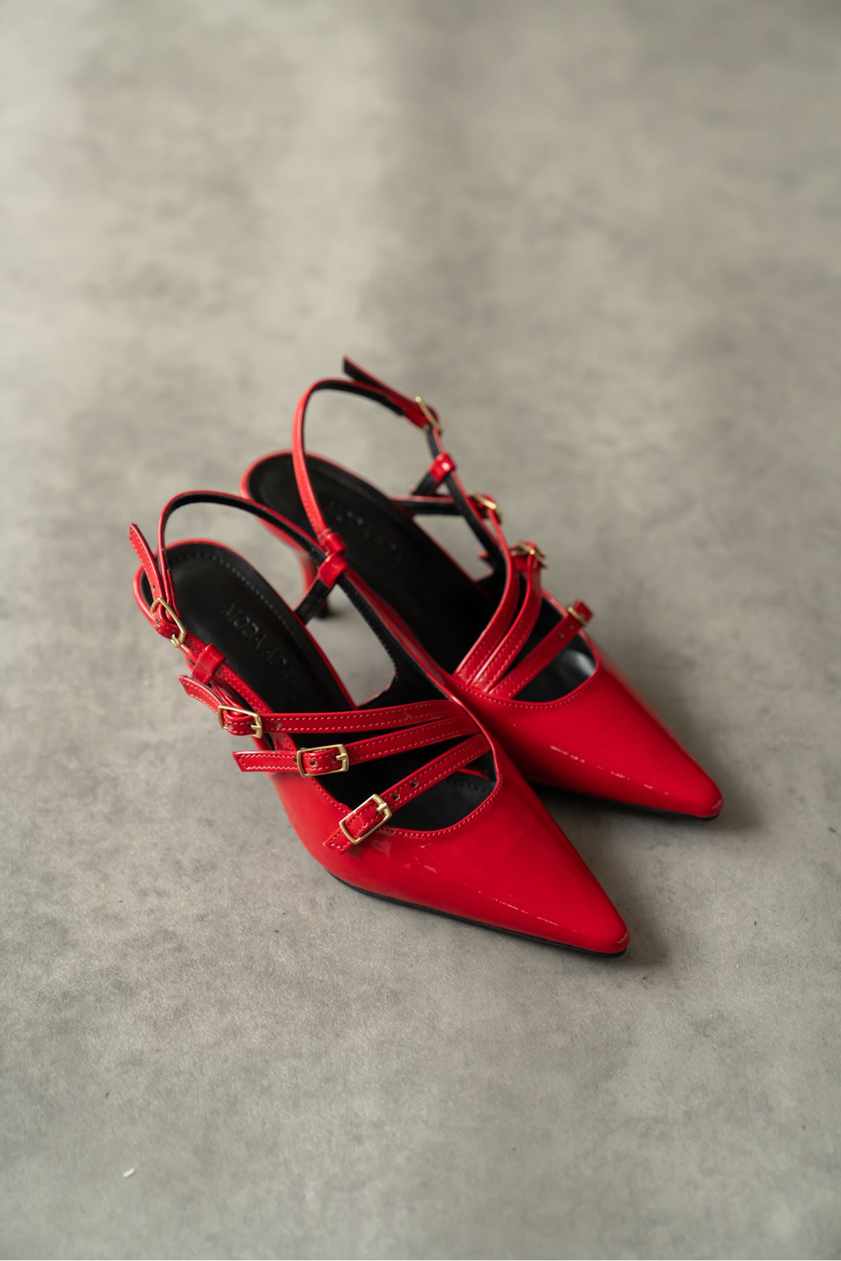 Kadın Marry Tokalı Kısa Topuklu Ayakkabı - Kırmızı-Rugan