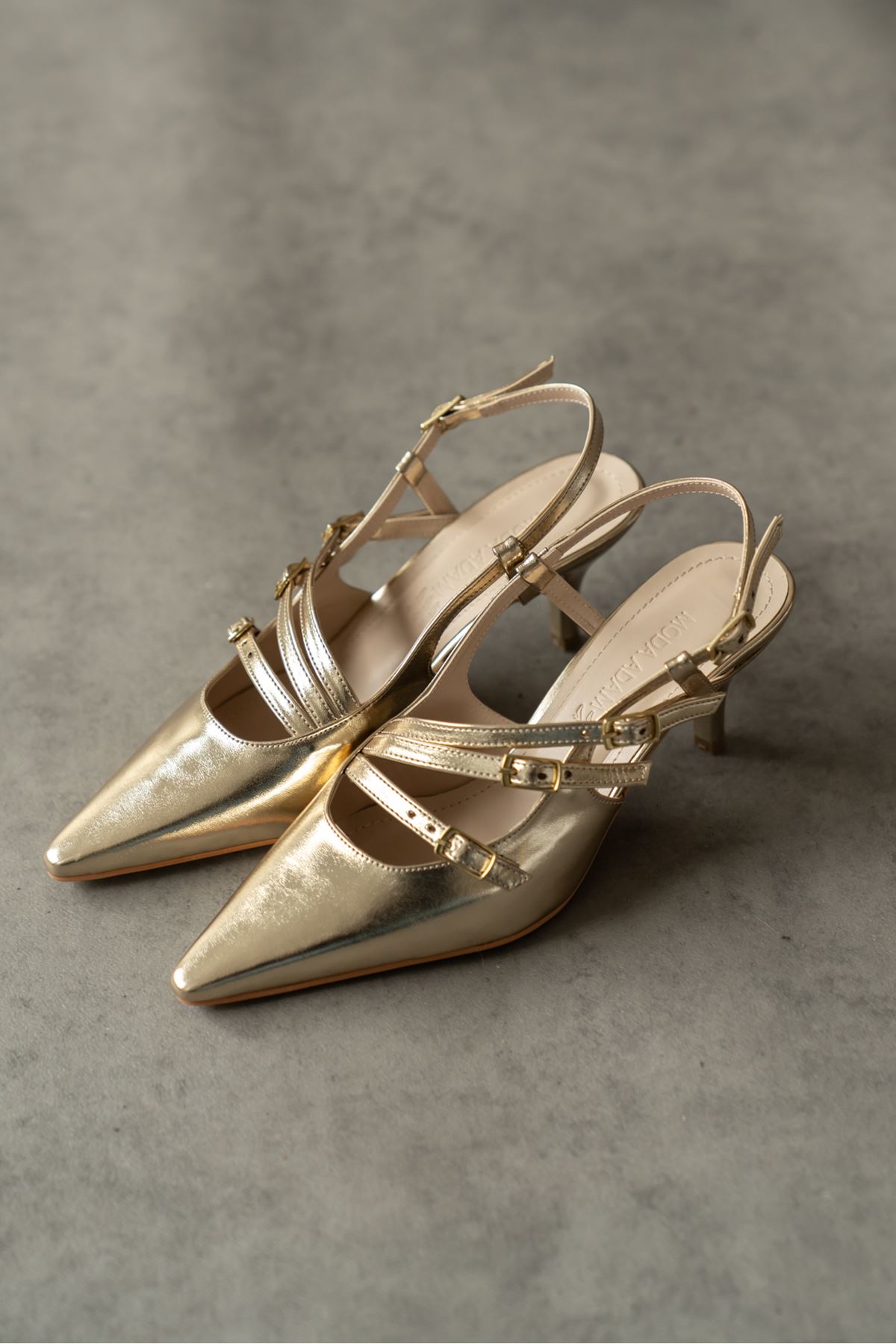 Kadın Marry Tokalı Kısa Topuklu Ayakkabı - Altın