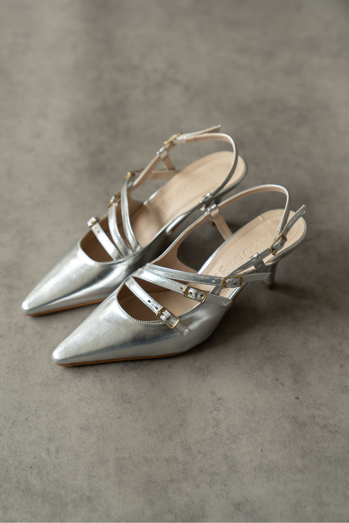 Kadın Marry Tokalı Kısa Topuklu Ayakkabı - Gümüş