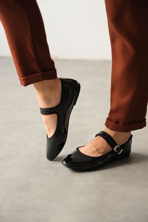 Kadın Vavin Babet Ayakkabı - siyah-rugan