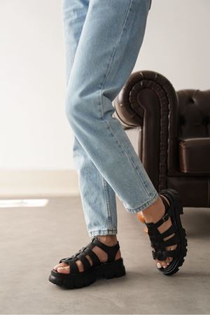 Kadın Mogena Kalın Tabanlı Sandalet - Siyah