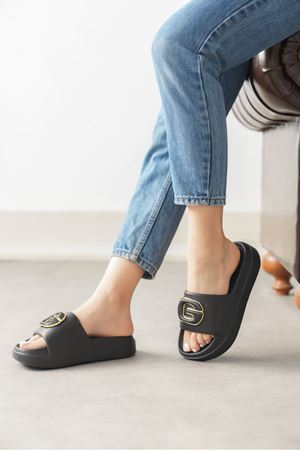 Kadın Kibola Tokalı Terlik - Siyah