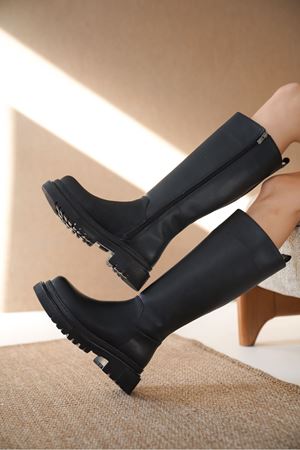 Kadın Kimber Kalın Taban Diz Altı Deri Çizme - Siyah