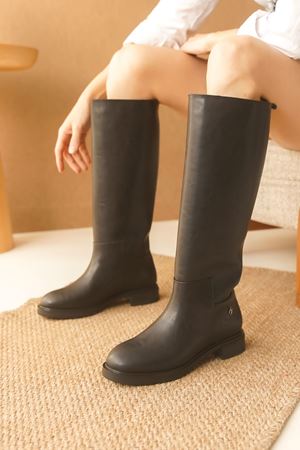 Kadın Poter Düz Tabanlı Tokalı Çizme - siyah-deri