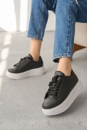 Kadın Lenosa Kalın Taban Spor Ayakkabı - Siyah Beyaz