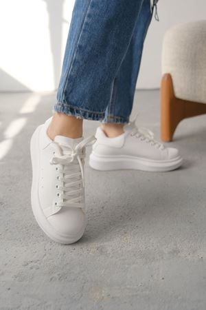 Kadın Bloom Bağcıklı Spor Ayakkabı - Beyaz