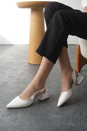 Kadın Efect Tokalı Kısa Topuklu Ayakkabı - Beyaz-Rugan