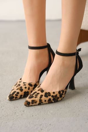 Kadın Seric Sivri Topuklu Ayakkabı - Leopar