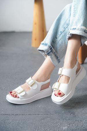 Kadın Zero Tokalı Kalın Tabanlı  Sandalet - Beyaz
