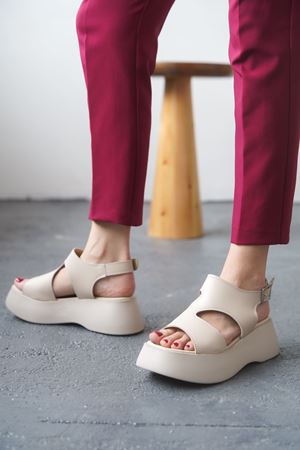 Kadın Sagata Kalın Tabanlı Sandalet - Ten Deri