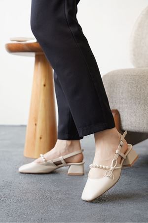 Kadın Maste İncili Kısa Topuklu Ayakkabı - Ten Deri