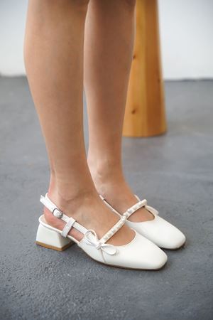 Kadın Maste İncili Kısa Topuklu Ayakkabı - Beyaz-Rugan