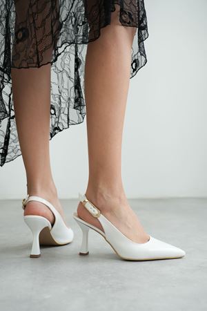 Kadın Ovis Sivri Topuklu Ayakkabı - Beyaz-Rugan