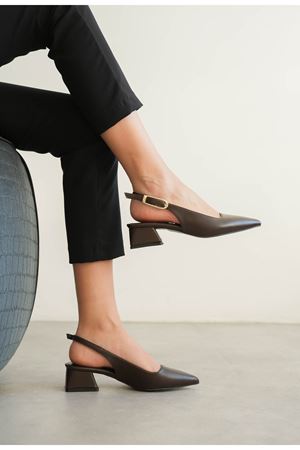 Kadın Mely Tokalı Kısa Topuklu Ayakkabı - Kahve-Deri