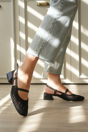 Kadın Cerny Kısa Topuklu Örgülü Ayakkabı - Siyah