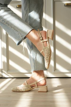 Kadın Cerny Kısa Topuklu Örgülü Ayakkabı - Ten