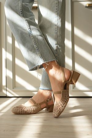 Kadın Cerny Kısa Topuklu Örgülü Ayakkabı - Vizon