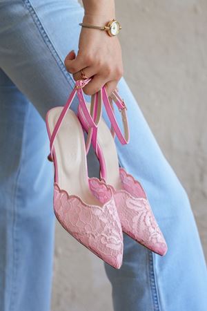 Kadın Beyrut Dantelli Topuklu Ayakkabı - Pembe