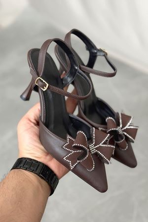 Kadın Godes Papyonlu İnce Topuklu Ayakkabı - Kahve-Deri