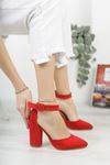 Kadın Benedik Sivri Burun Yüksek Topuklu Kırmızı Ayakkabı