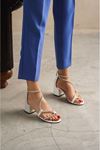 Kadın Gloria Taşlı Kısa Topuklu Ayakkabı - Beyaz