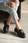 Kadın Jaida Toka Detaylı Günlük Ayakkabı - siyah-rugan